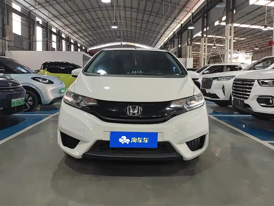 Honda Fit 2015 — фото 2