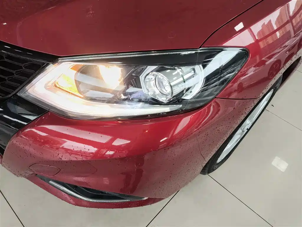 Nissan Tiida 2021 — фото 19