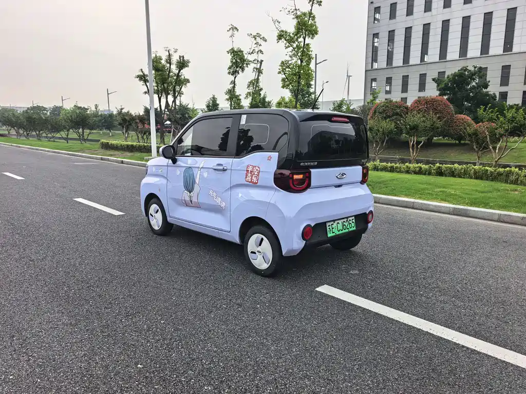 Chery QQ QQ Ice Cream 2023 — фото 12