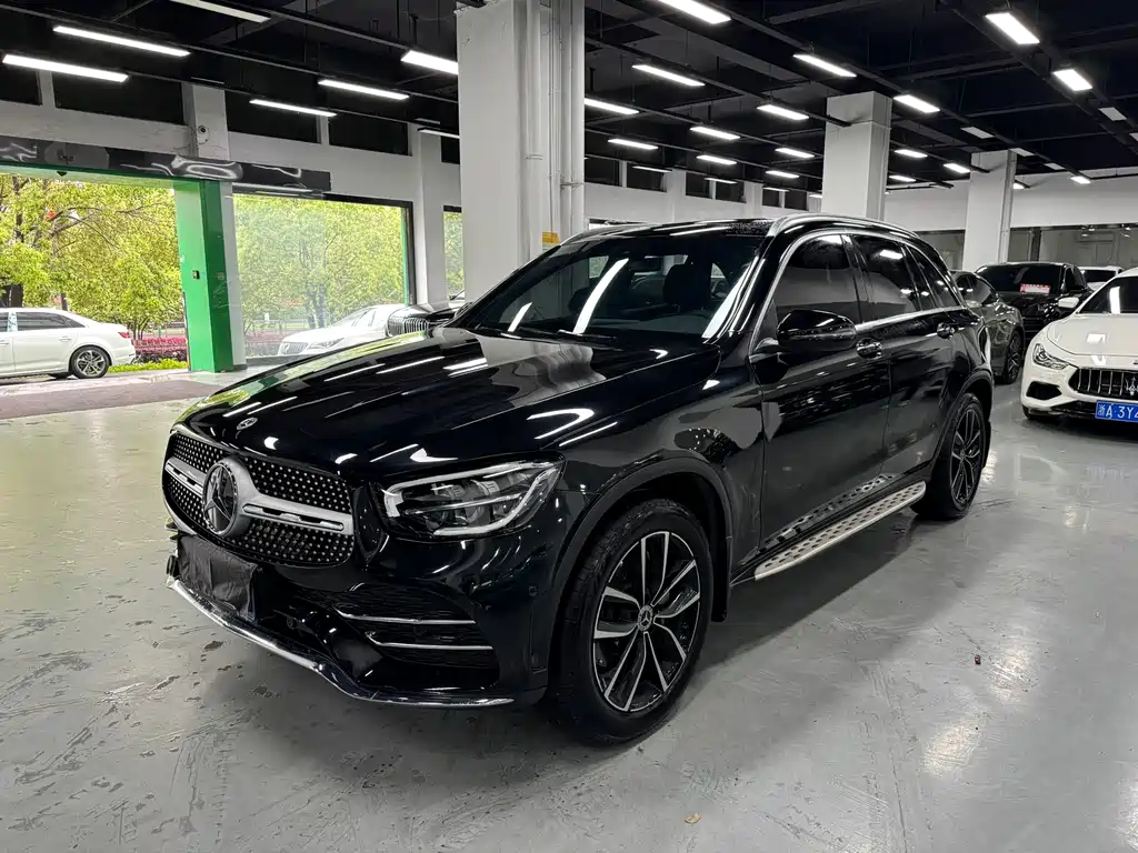 Mercedes-Benz GLC 2021 — фото 1