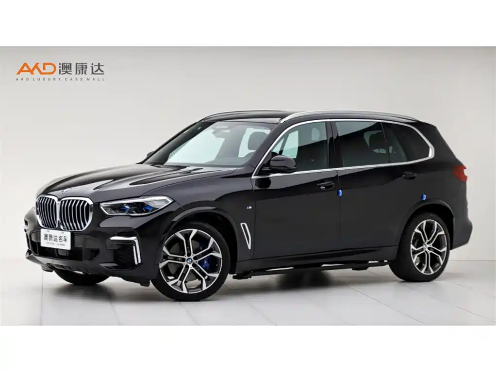 BMW X5 2022 — фото 1