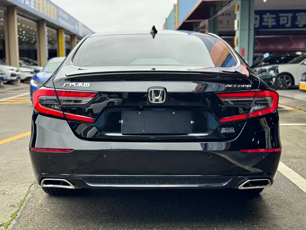 Honda Accord 2022 — фото 19