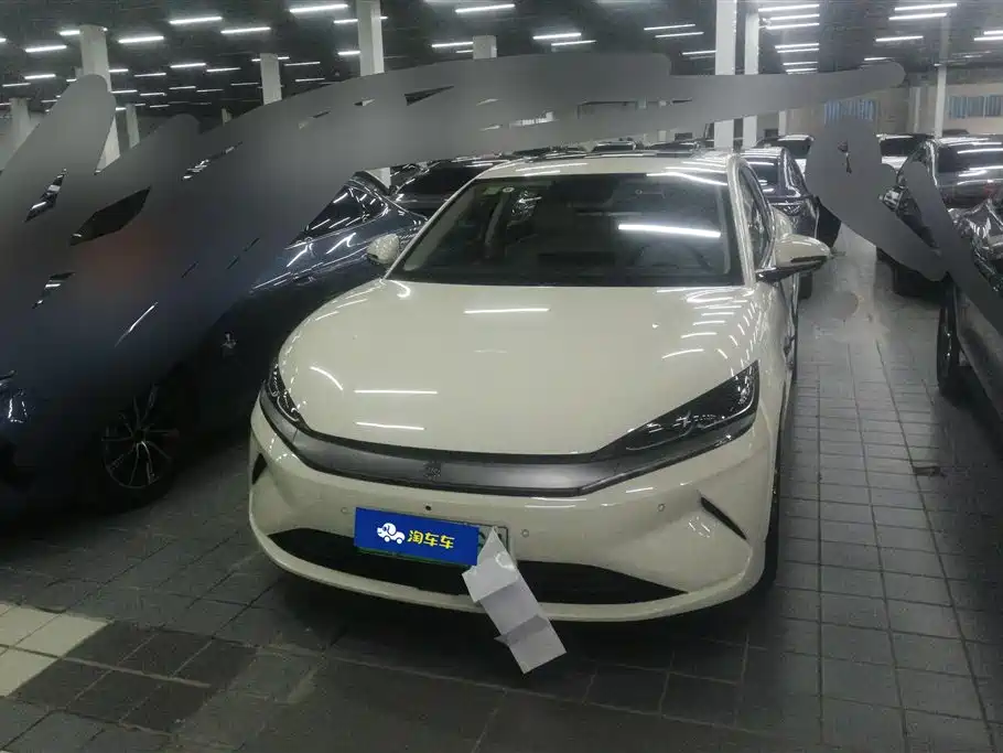BYD Qin L 2025 — фото 2