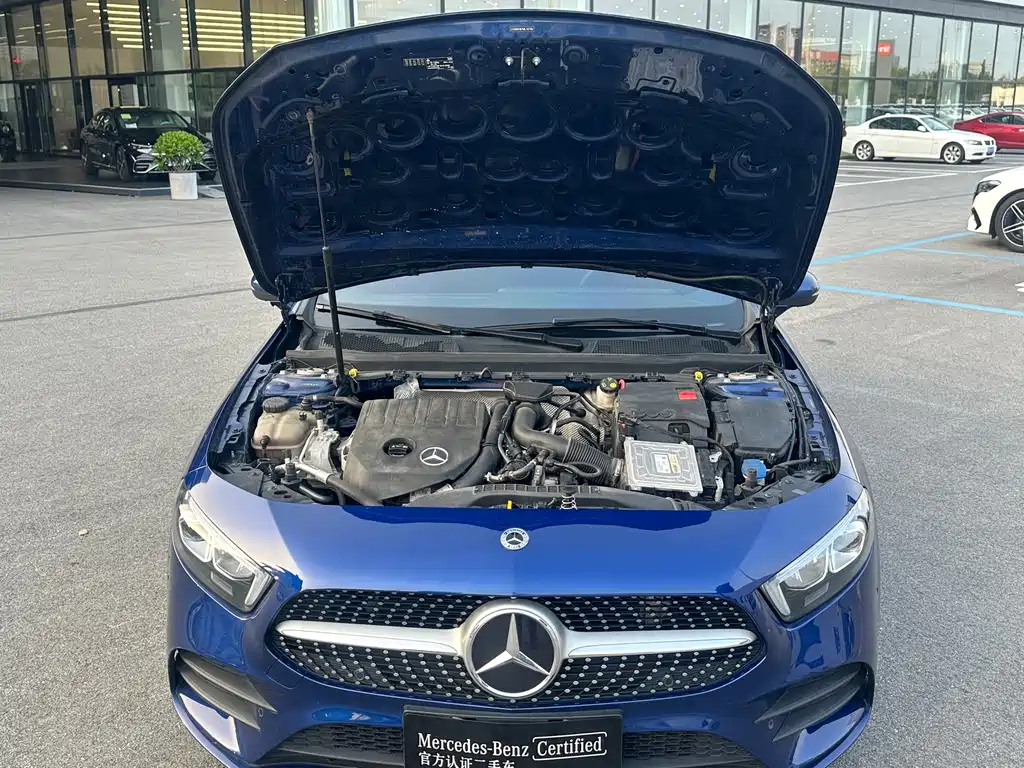 Mercedes-Benz A-Class 2021 — фото 16