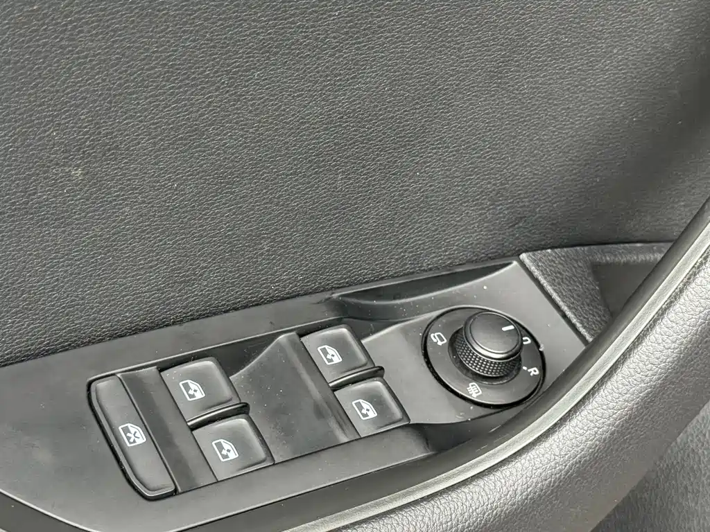 Skoda Speedy 2017 — фото 29
