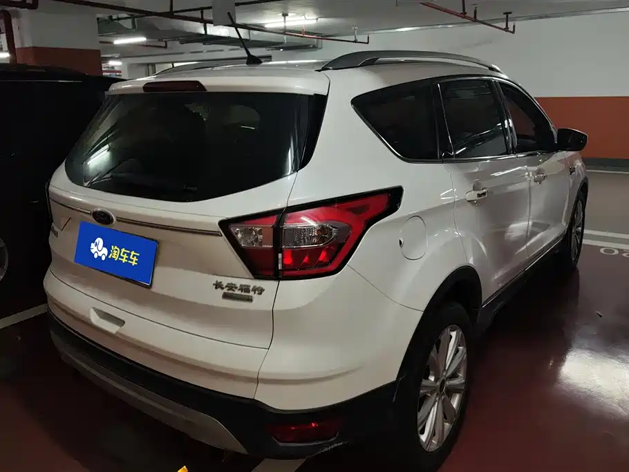 Ford Kuga 2018 — фото 3