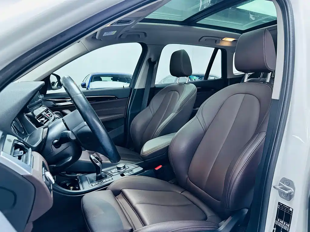 BMW X1 2022 — фото 10