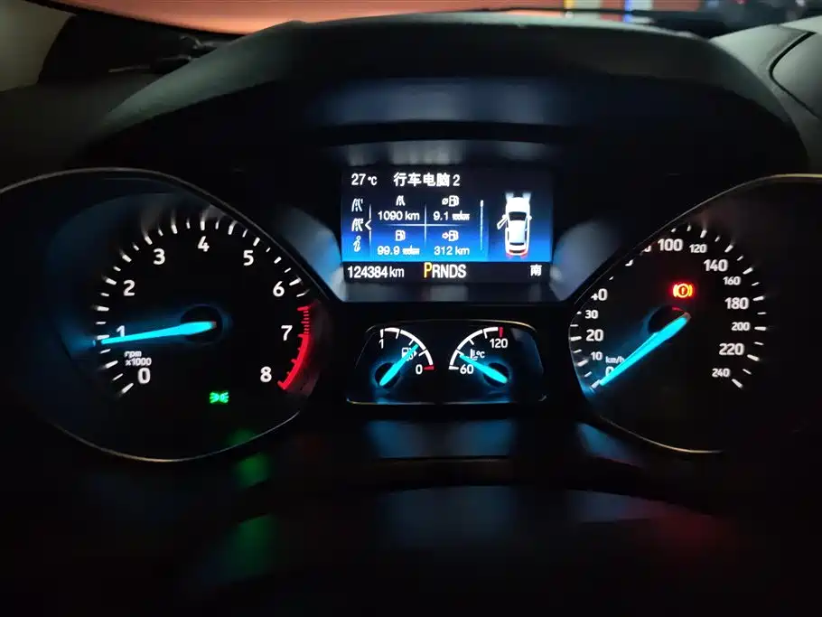 Ford Kuga 2018 — фото 14
