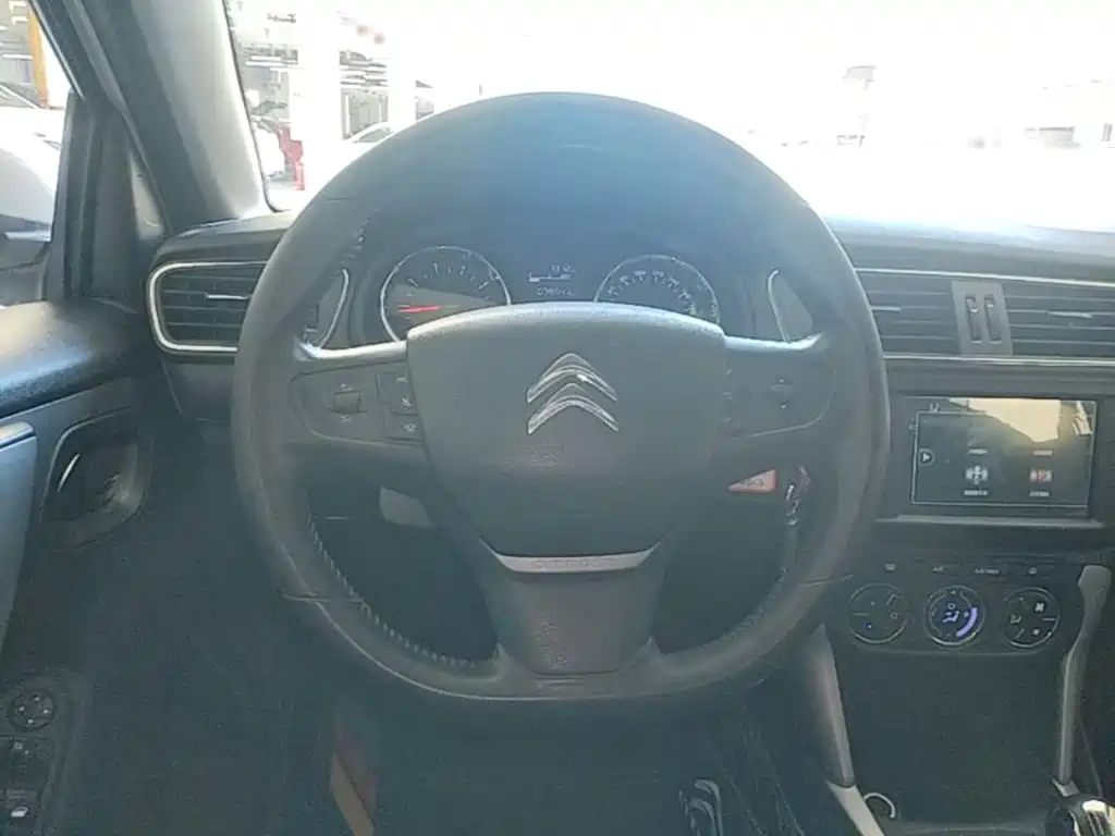 Citroen C3-XR 2015 — фото 11