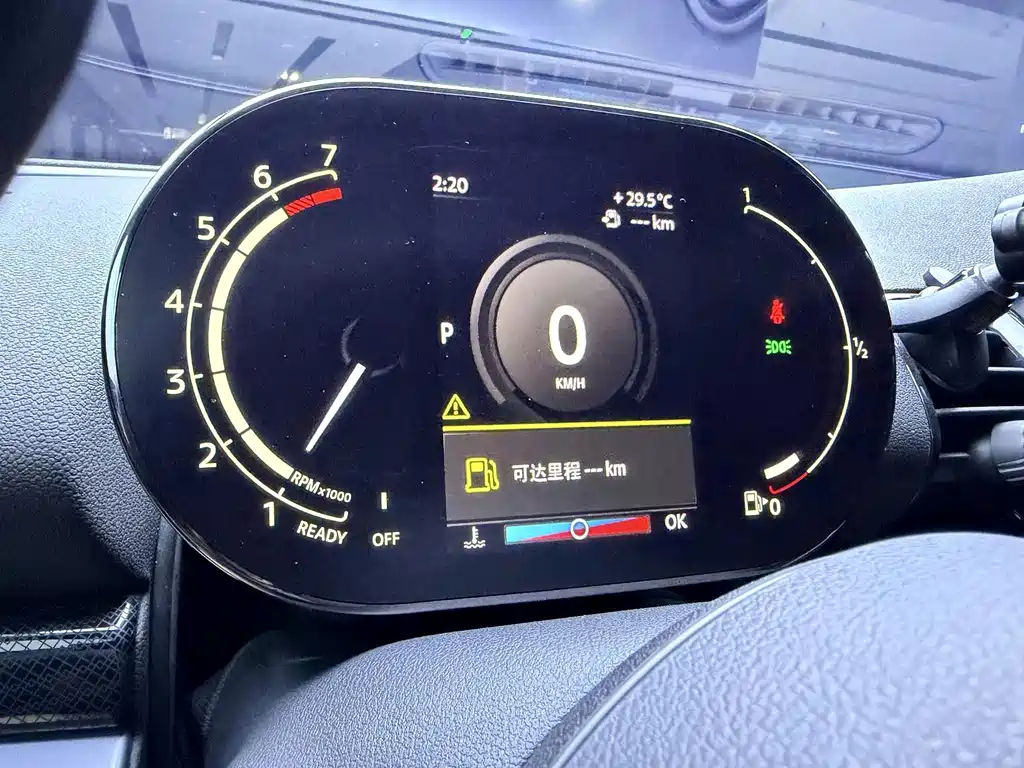 MINI Clubman 2021 — фото 10