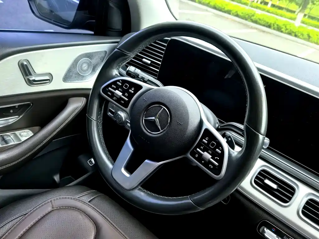 Mercedes-Benz GLE 2020 — фото 5