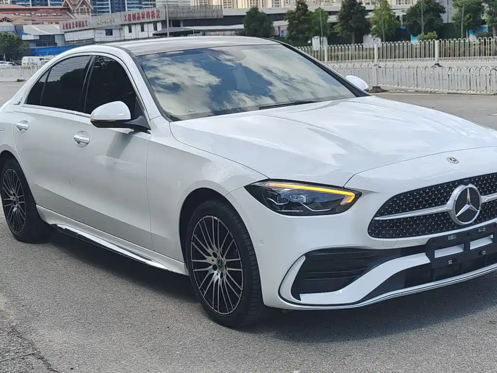 Mercedes-Benz C-Class 2023