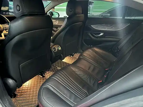 Mercedes-Benz CLS 2020