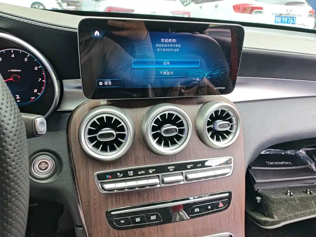 Mercedes-Benz GLC 2020 — фото 13