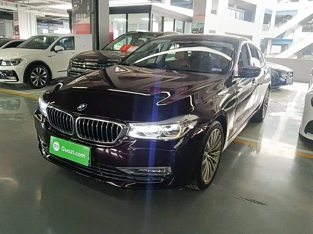 BMW 6 Series GT 2018 — фото 2