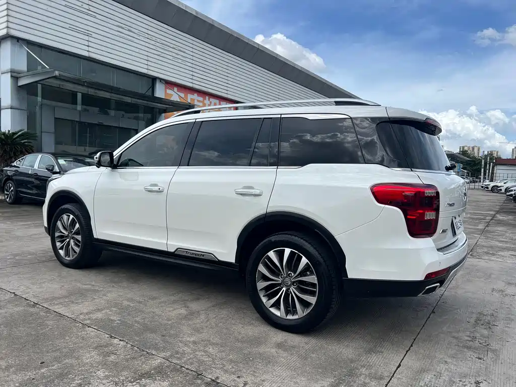 GAC Motor Trumpchi GS8 2017
