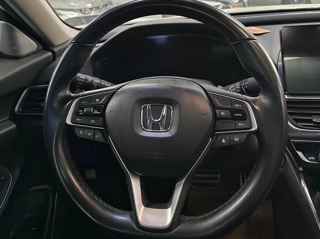 Honda Accord 2023 — фото 19