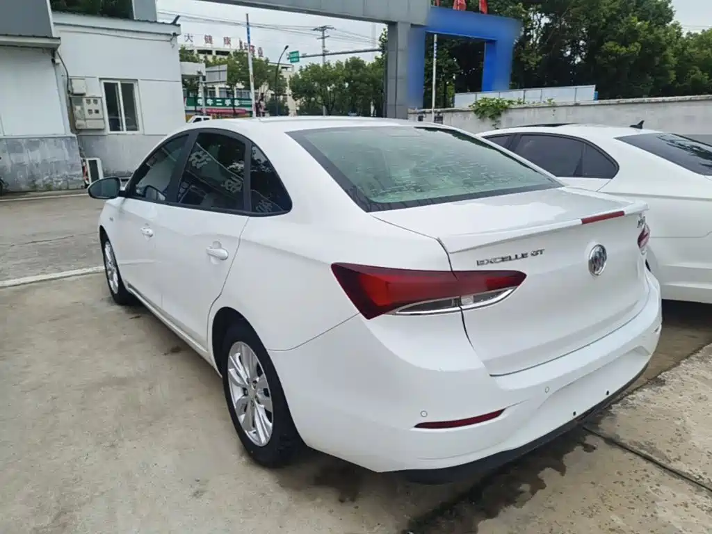 Buick Excelle 2020