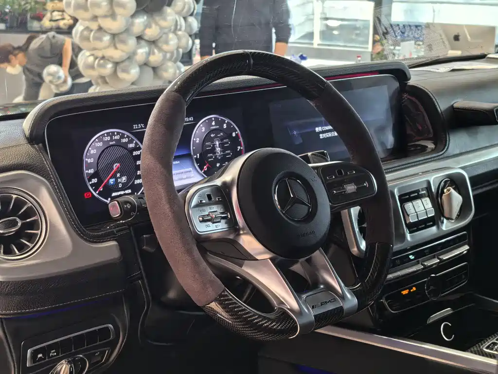 Mercedes-Benz G-Class 2024