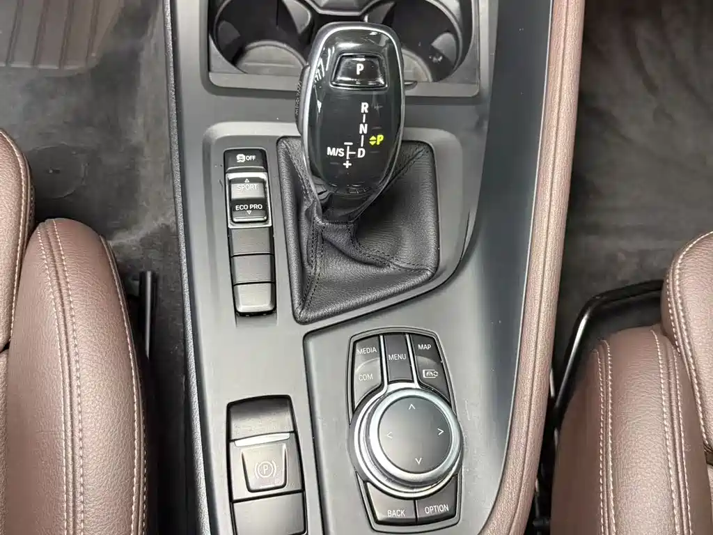 BMW X1 2022 — фото 15