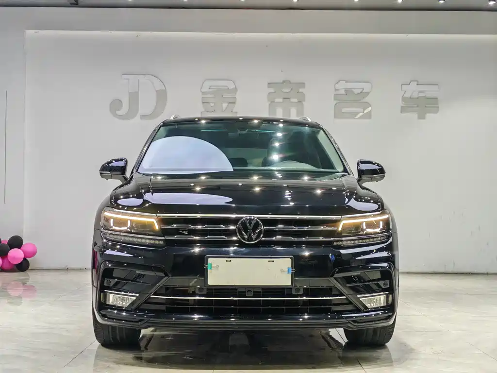 Volkswagen Tiguan L 2021 — фото 2