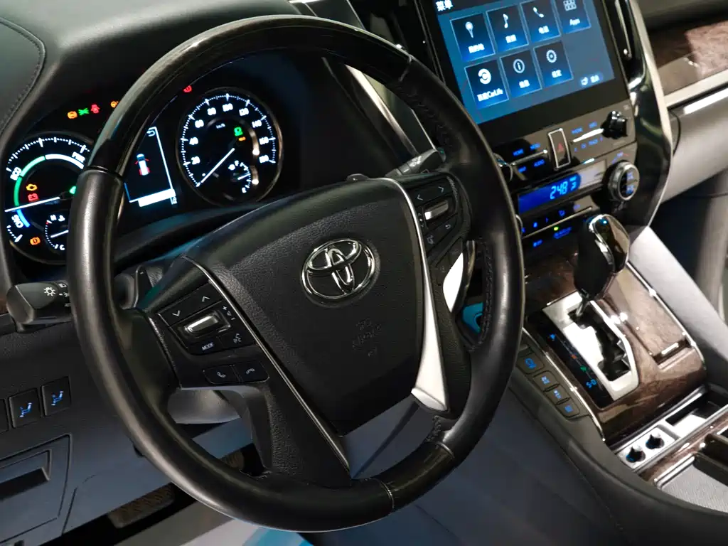 Toyota Alphard 2021 — фото 3