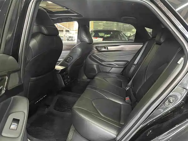Toyota Avalon 2019