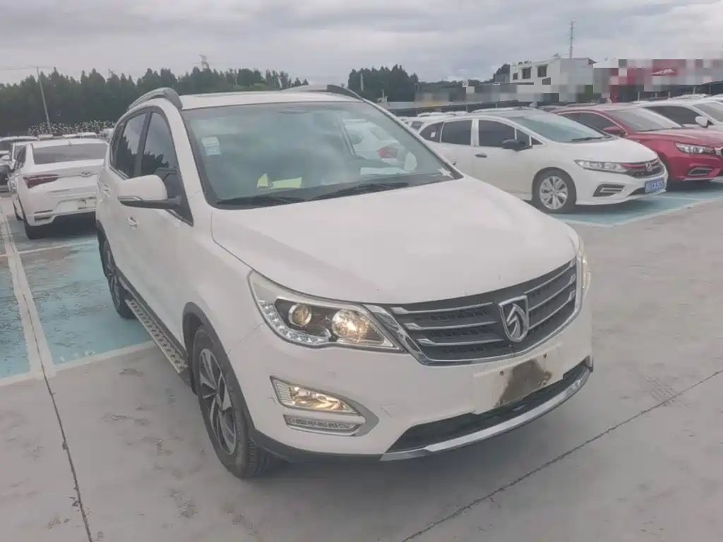 Baojun 560 2015