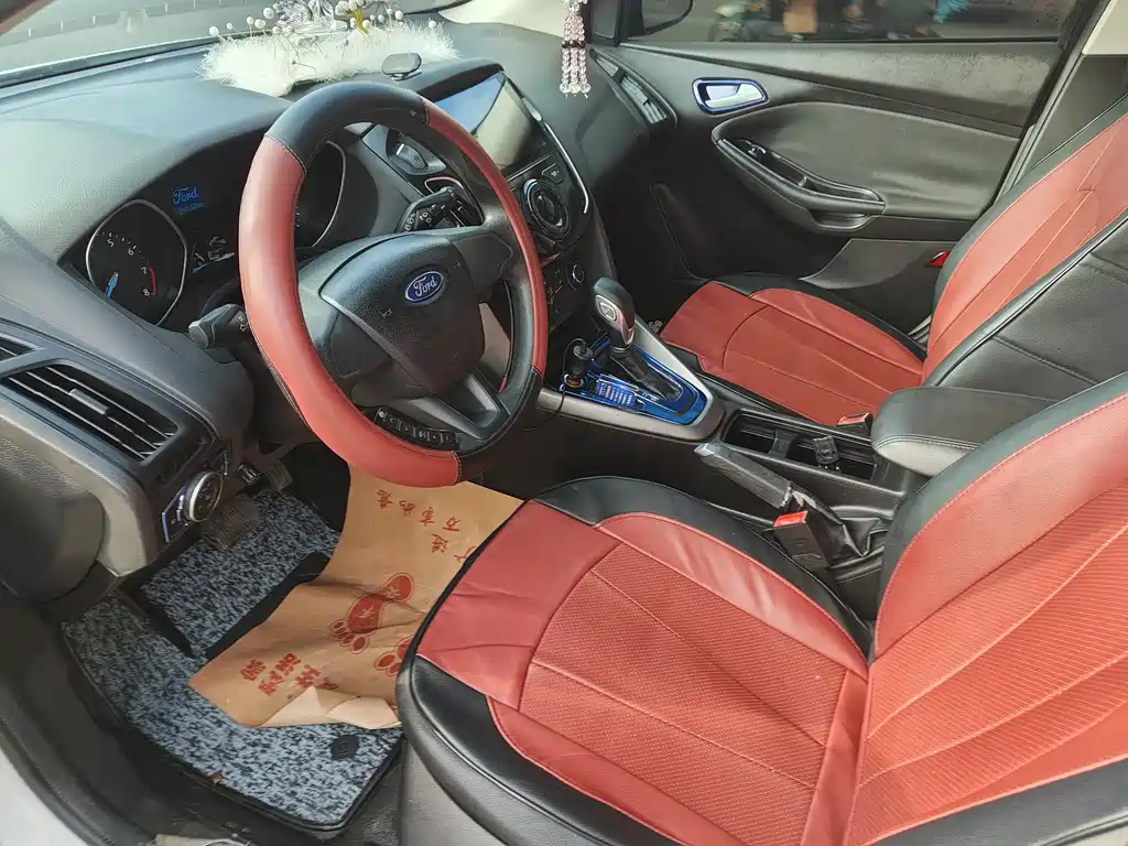 Ford Focus 2016