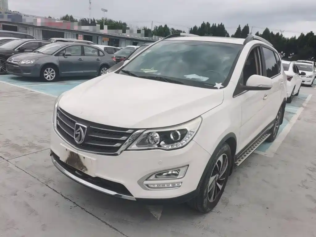 Baojun 560 2015