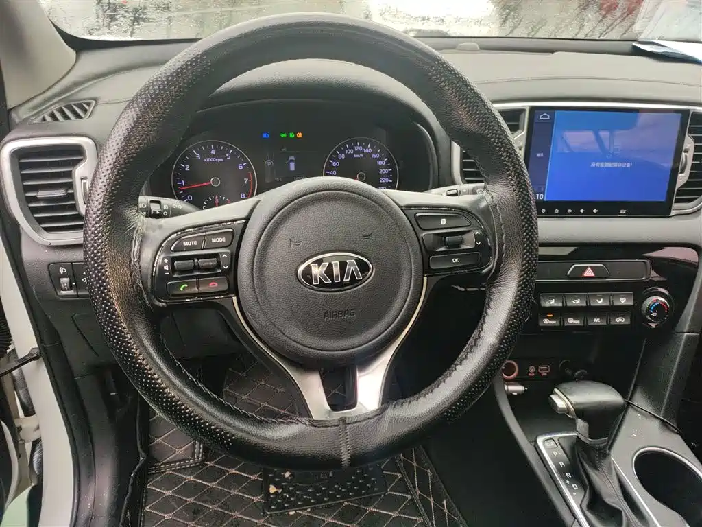 Kia KX5 2016 — фото 7