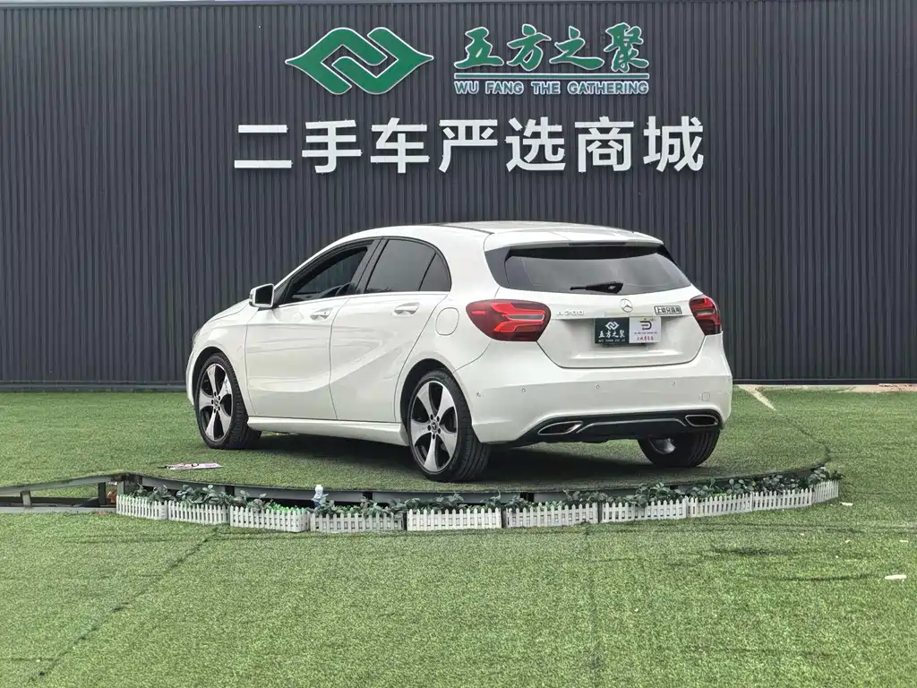 Mercedes-Benz A-Class 2018 — фото 19