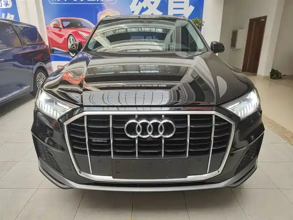 Audi Q7 2023