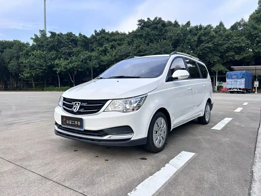 Baojun 730 2018