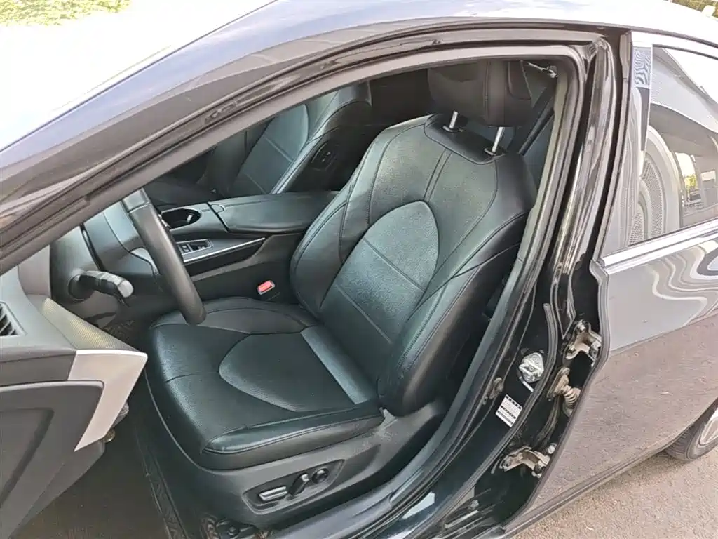 Toyota Avalon 2021 — фото 15