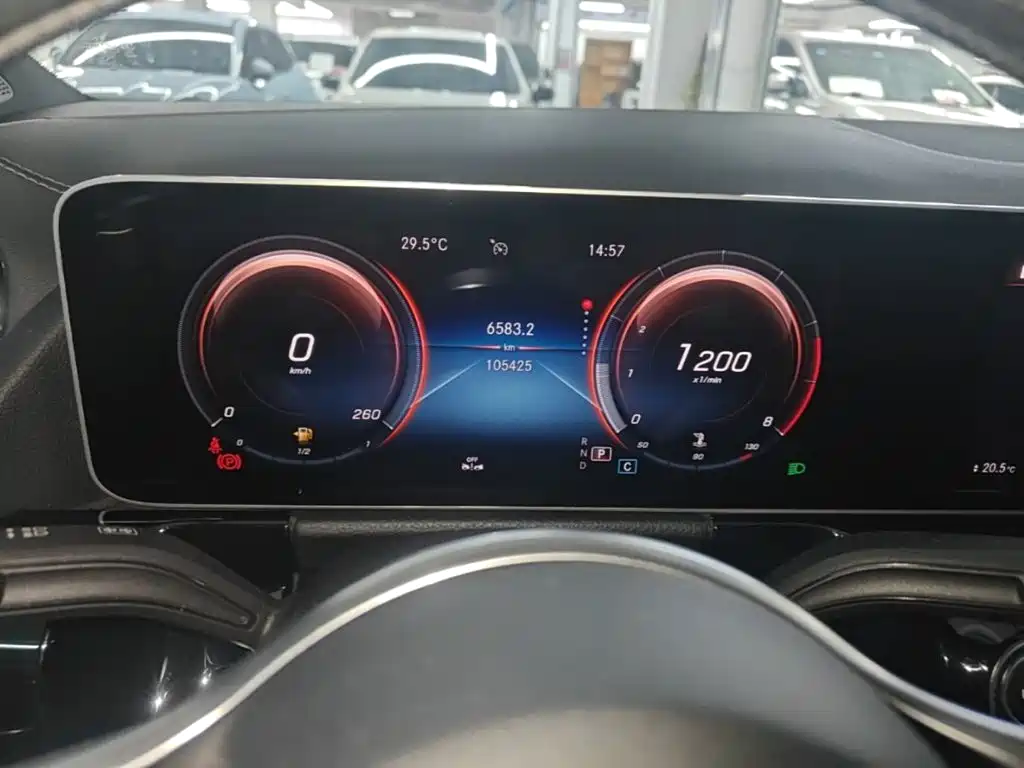 Mercedes-Benz GLA 2021 — фото 12