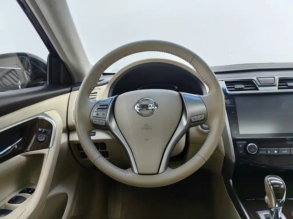 Nissan Teana 2015 — фото 11