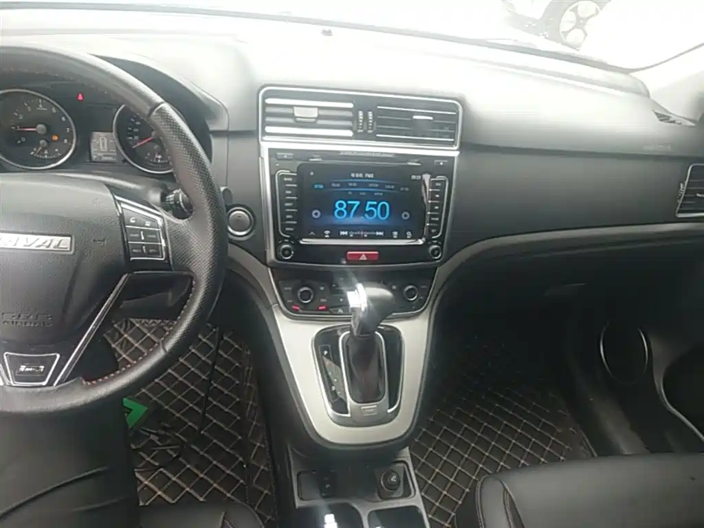 Haval M6 2018 — фото 10