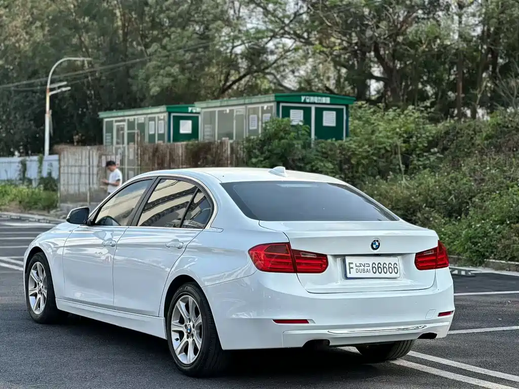 BMW 3 Series 2013 — фото 9