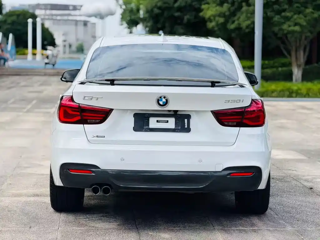 BMW 3 Series GT 2019 — фото 8