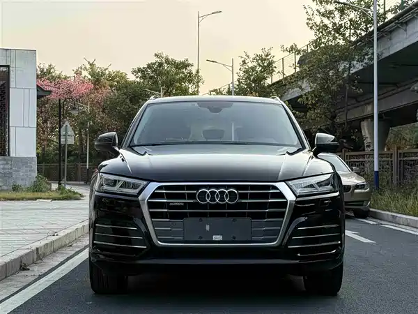 Audi Q5L 2018