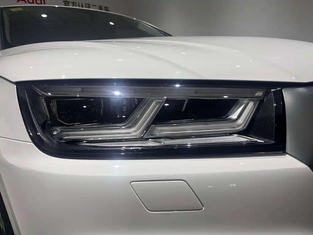 Audi Q5L 2021 — фото 17