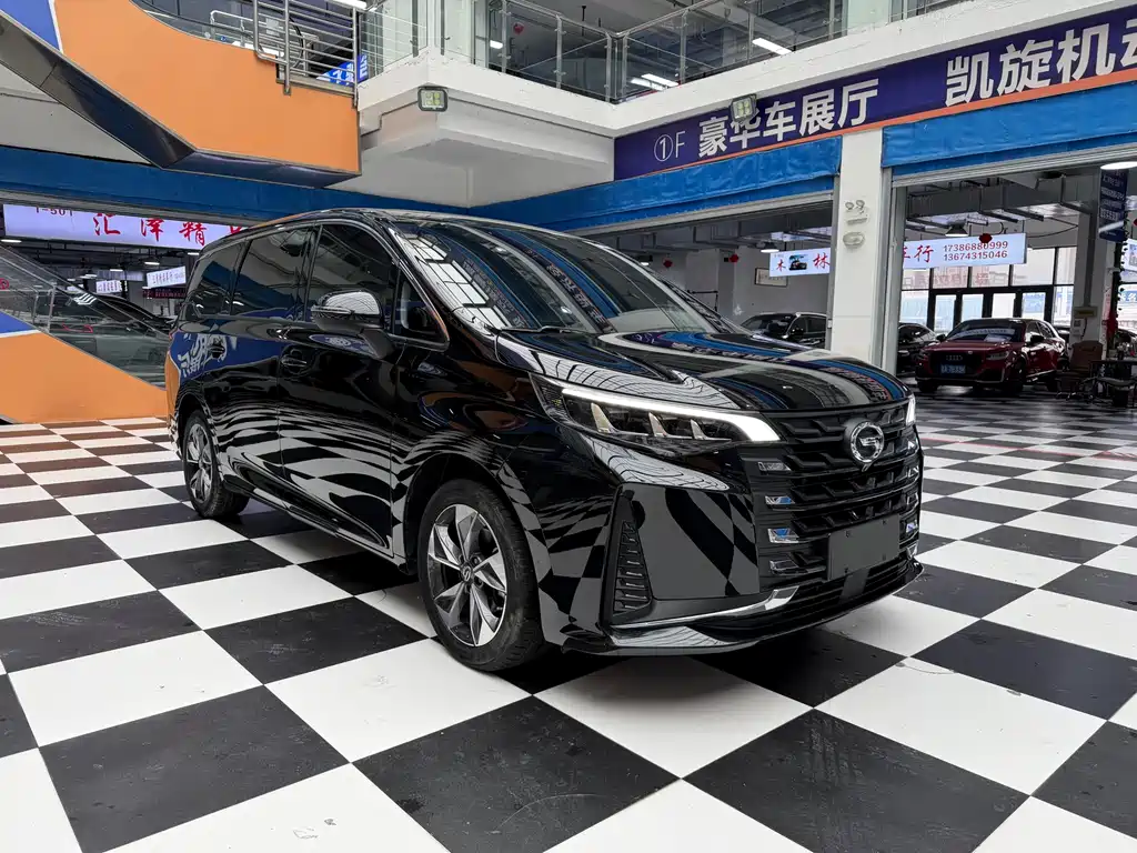 GAC Motor Trumpchi M6 2022 — фото 3