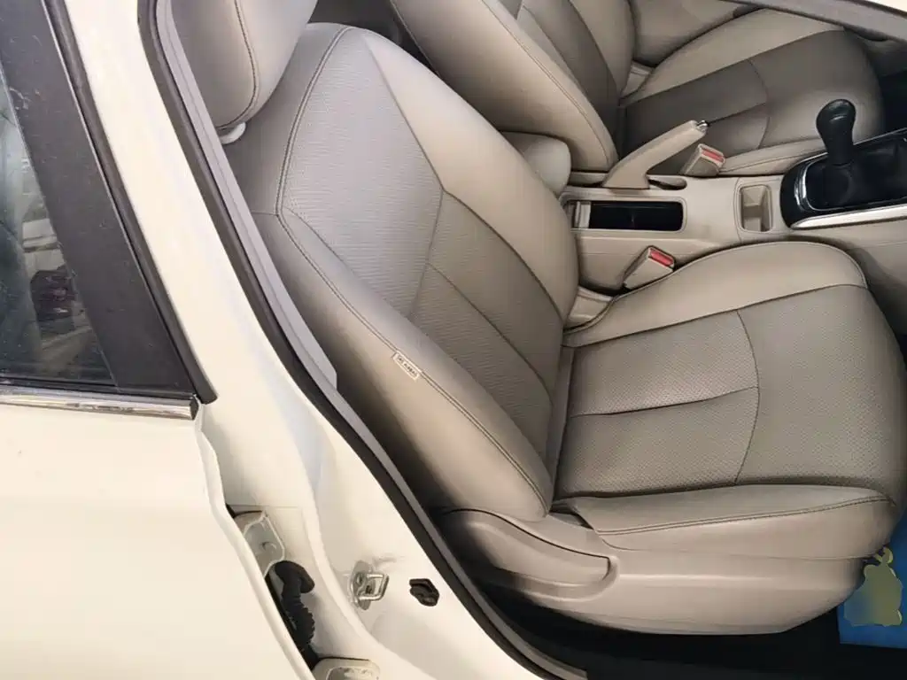 Nissan Sylphy 2016 — фото 20