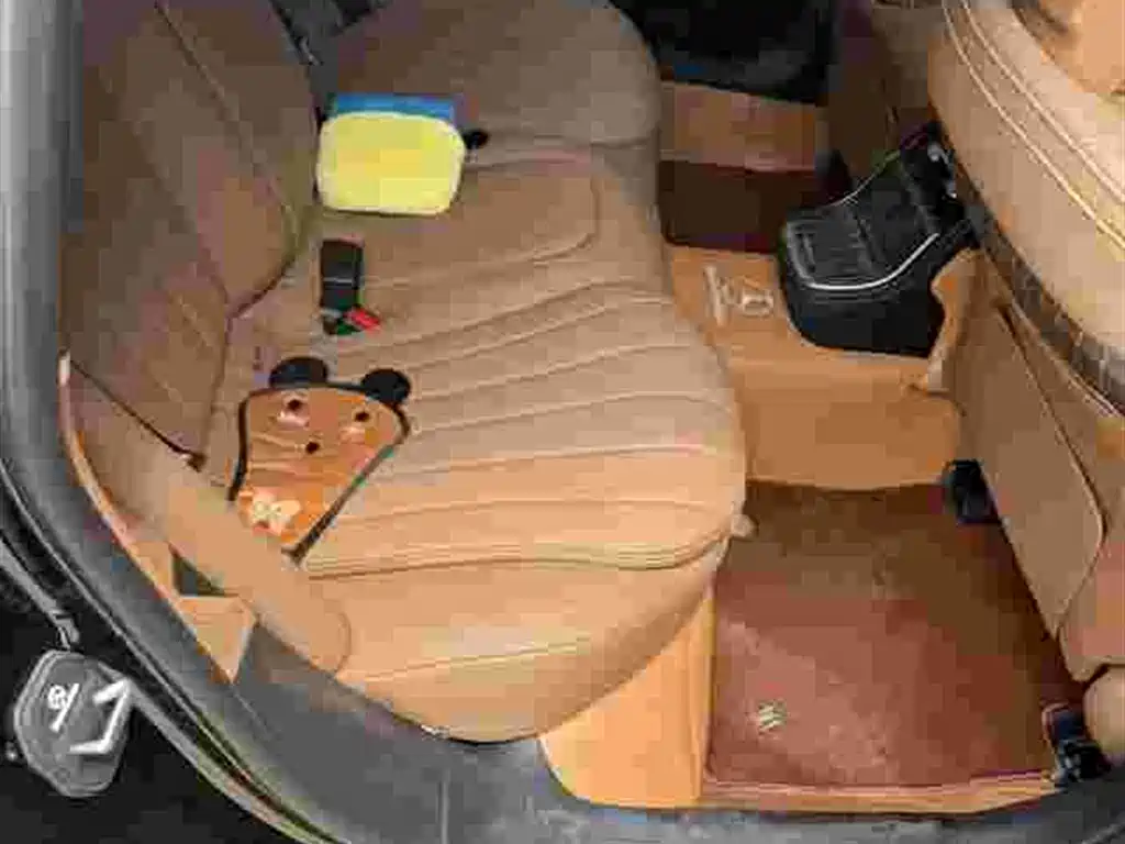 Mercedes-Benz E-Class 2025