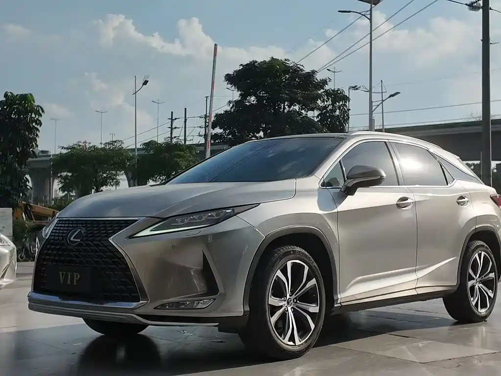 Lexus RX 2022