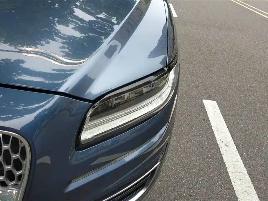 Lincoln Nautilus 2020
