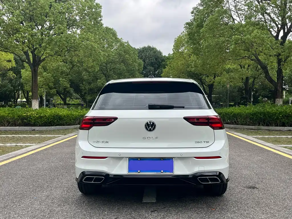 Volkswagen Golf 2022