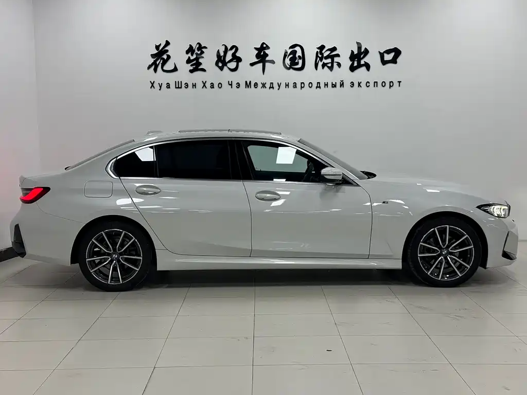 BMW 3 Series 2023