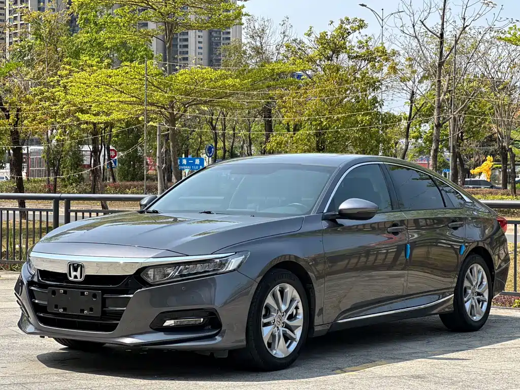 Honda Accord 2020 — фото 1